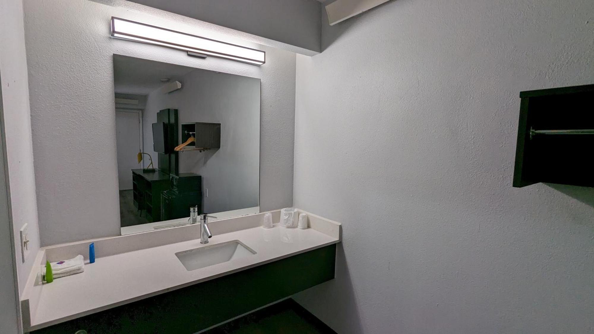 Motel 6-Nashua, Nh - South المظهر الخارجي الصورة